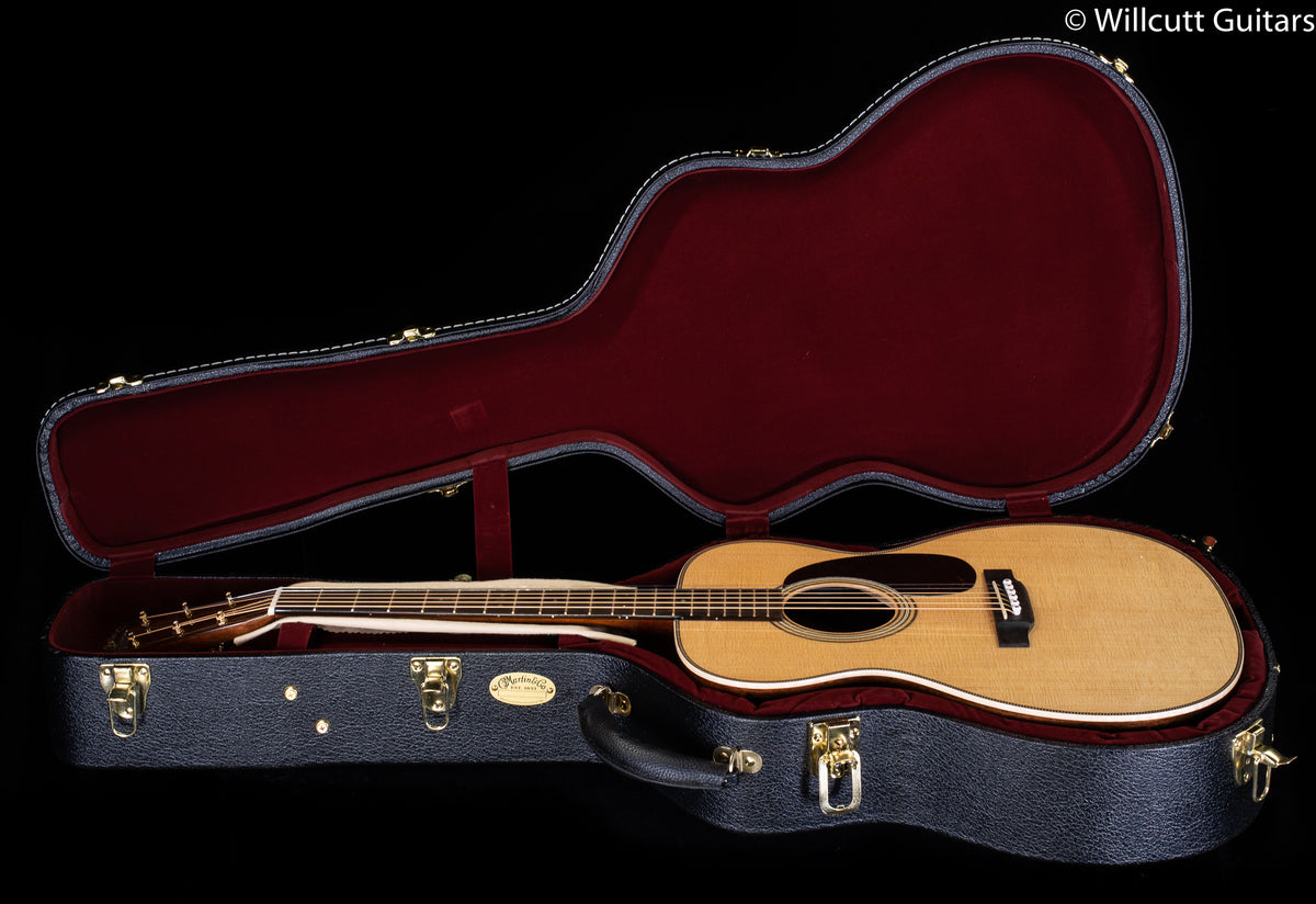 Martin 000-28E Modern Deluxe (470)