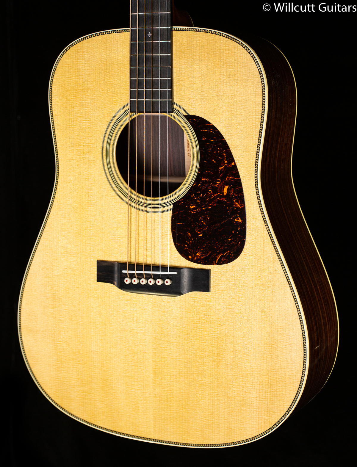 Martin HD-28 (819)