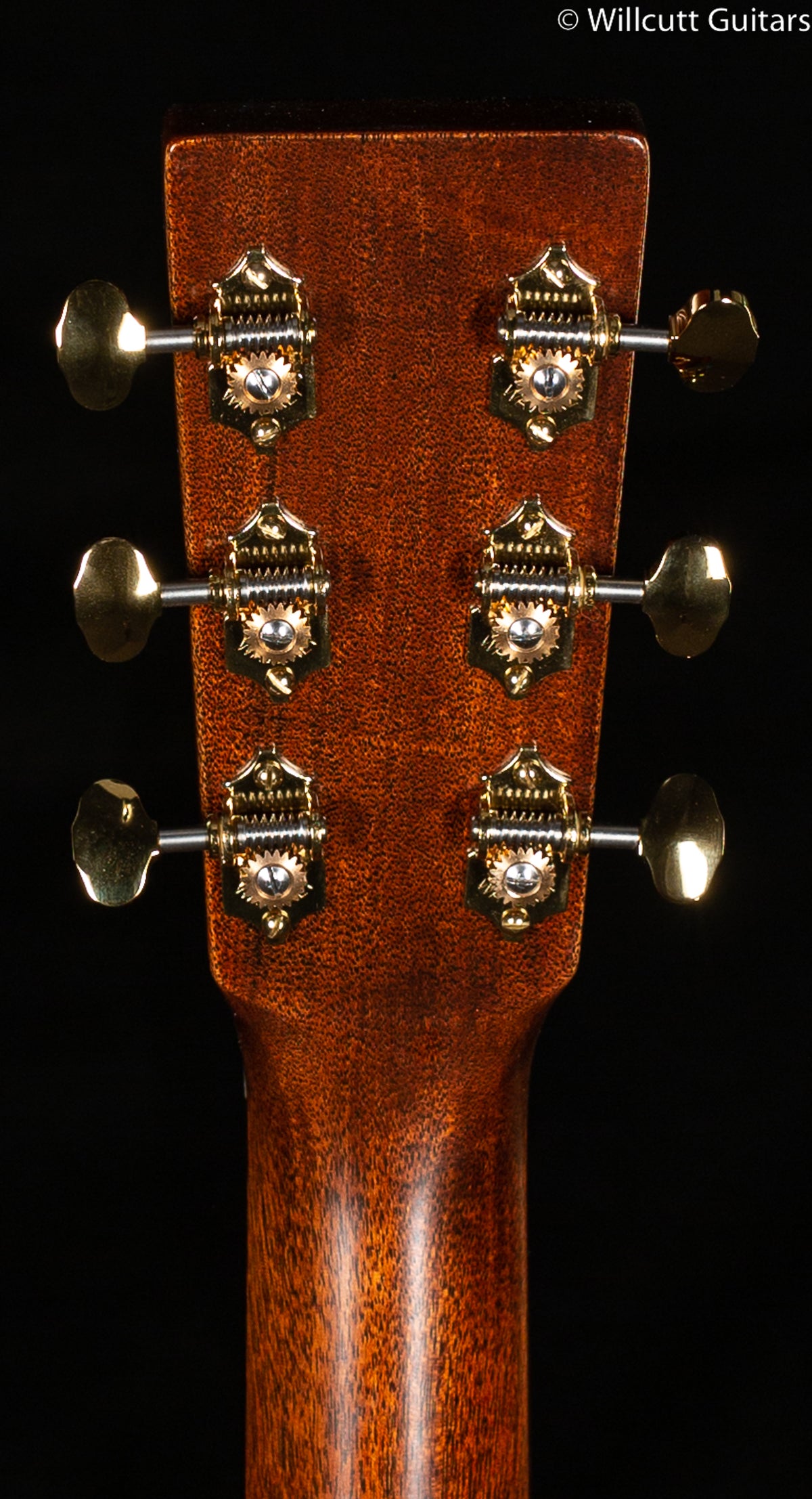 Martin D-18E Modern Deluxe (728)