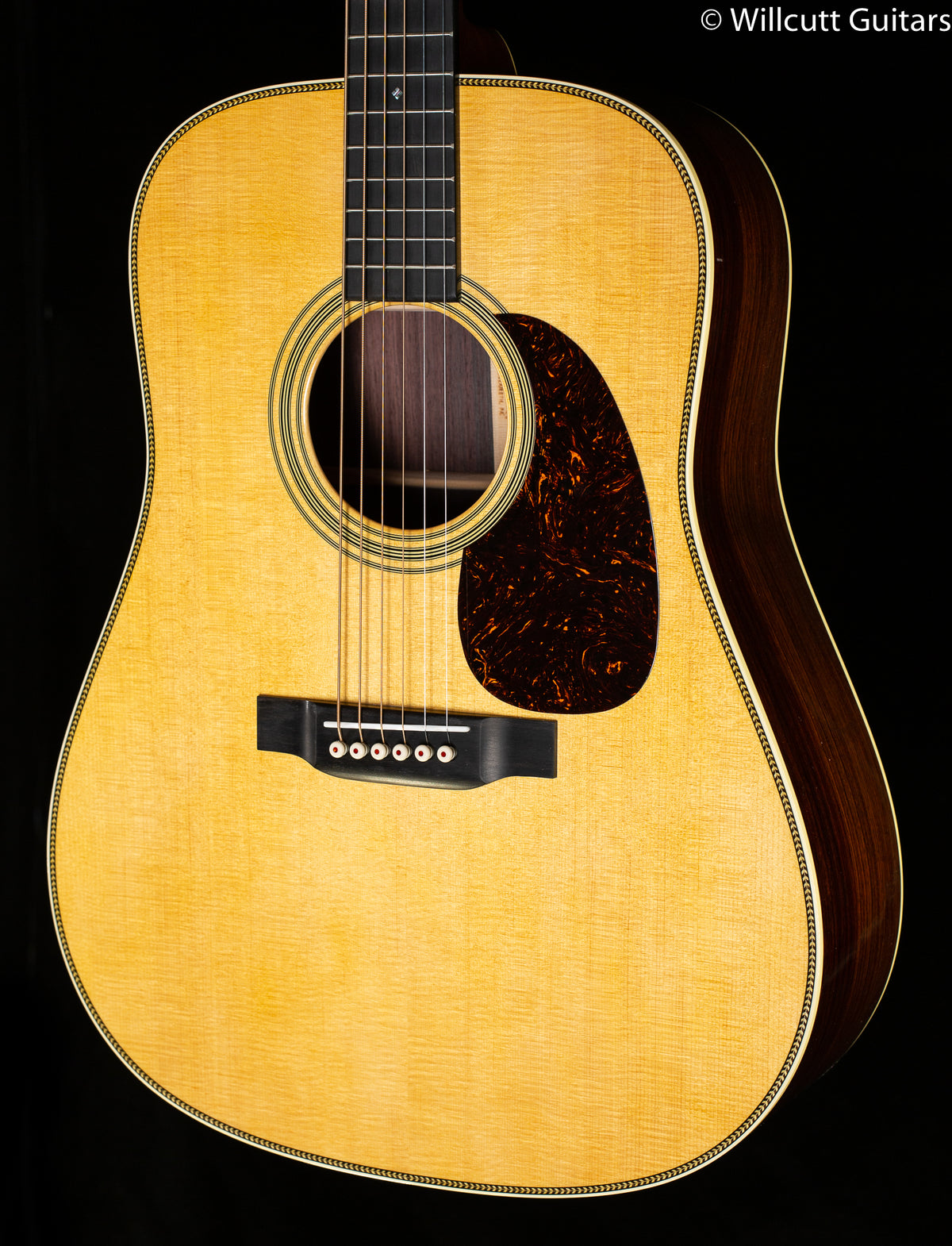 Martin HD-28 (805)