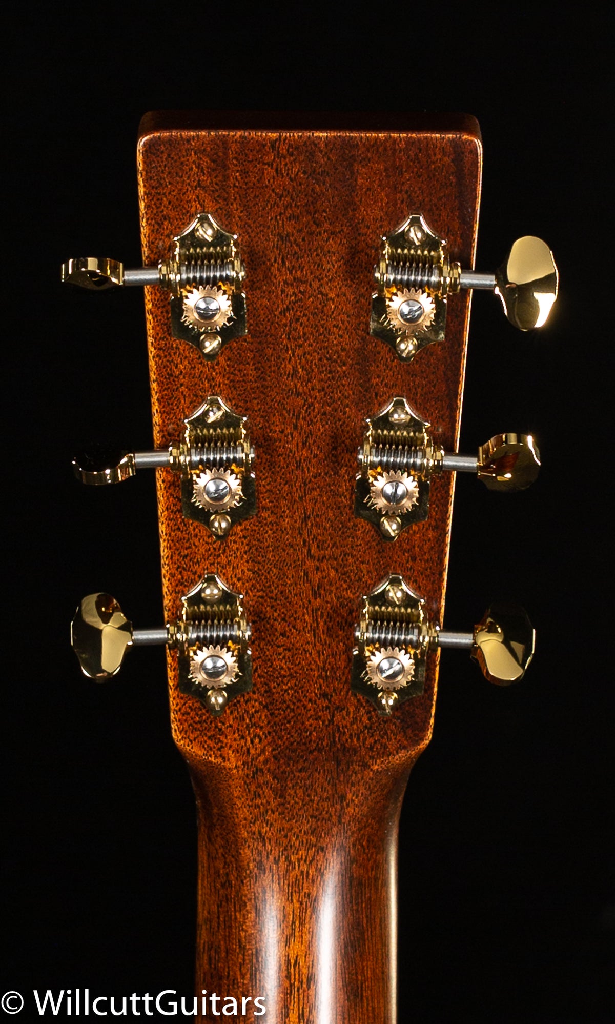 Martin D-18E Modern Deluxe (853)