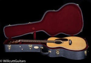 Martin 000-28 Modern Deluxe (380)