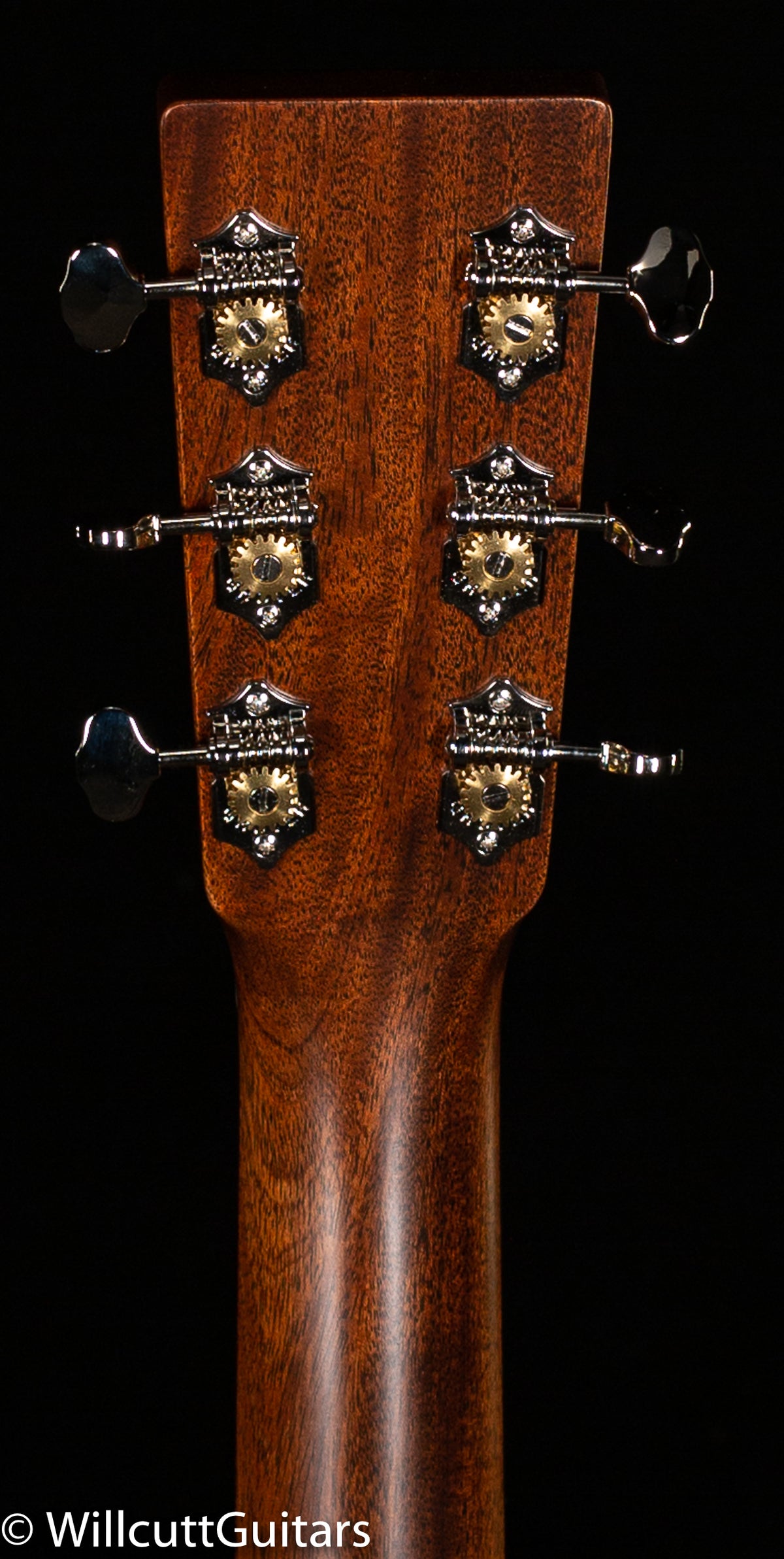 Martin D-18 (562)