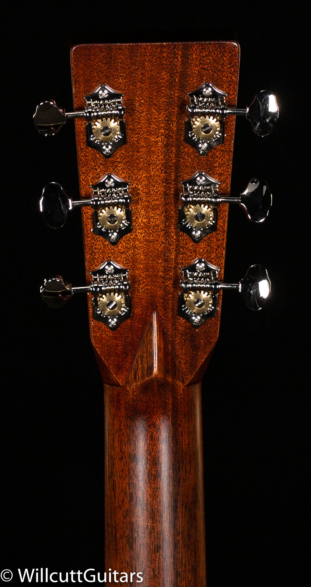 Martin D-28 Ambertone (002)