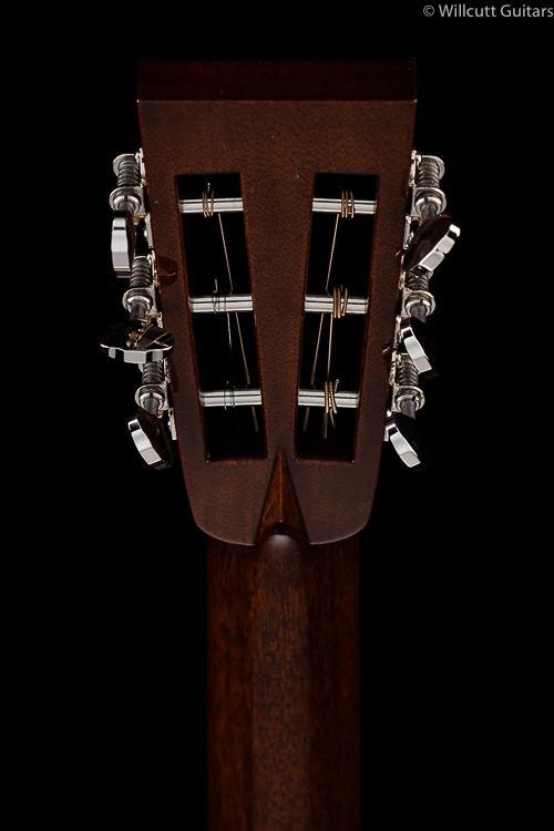 Collings 0001 12-Fret Mahogany (698)