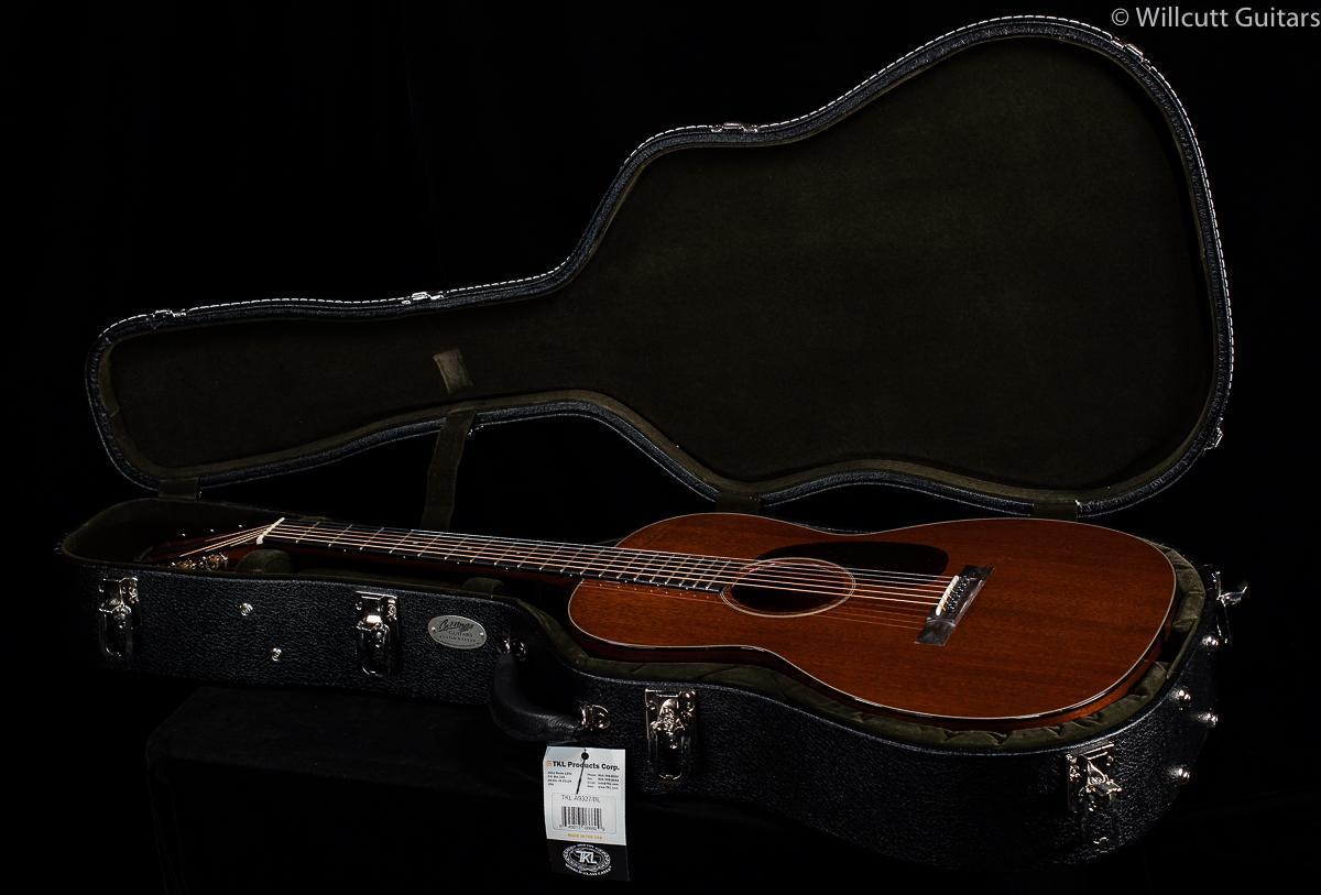 Collings 0001 12-Fret Mahogany (698)