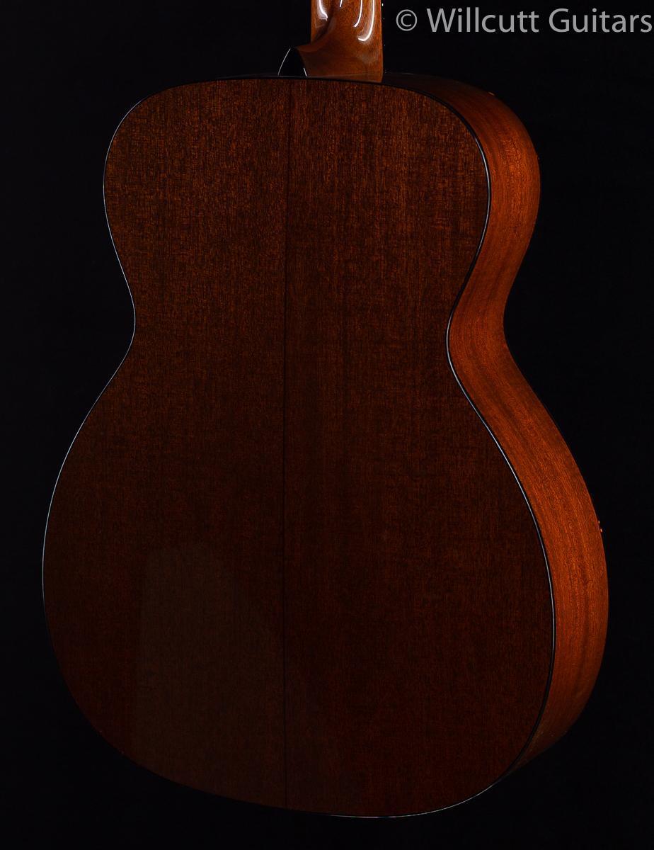 Collings OM1 Sunburst (769)