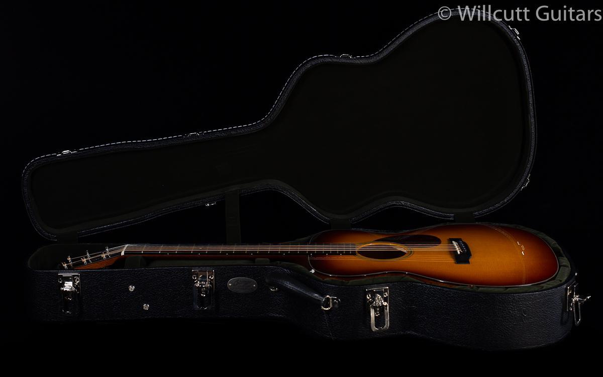 Collings OM1 Sunburst (769)