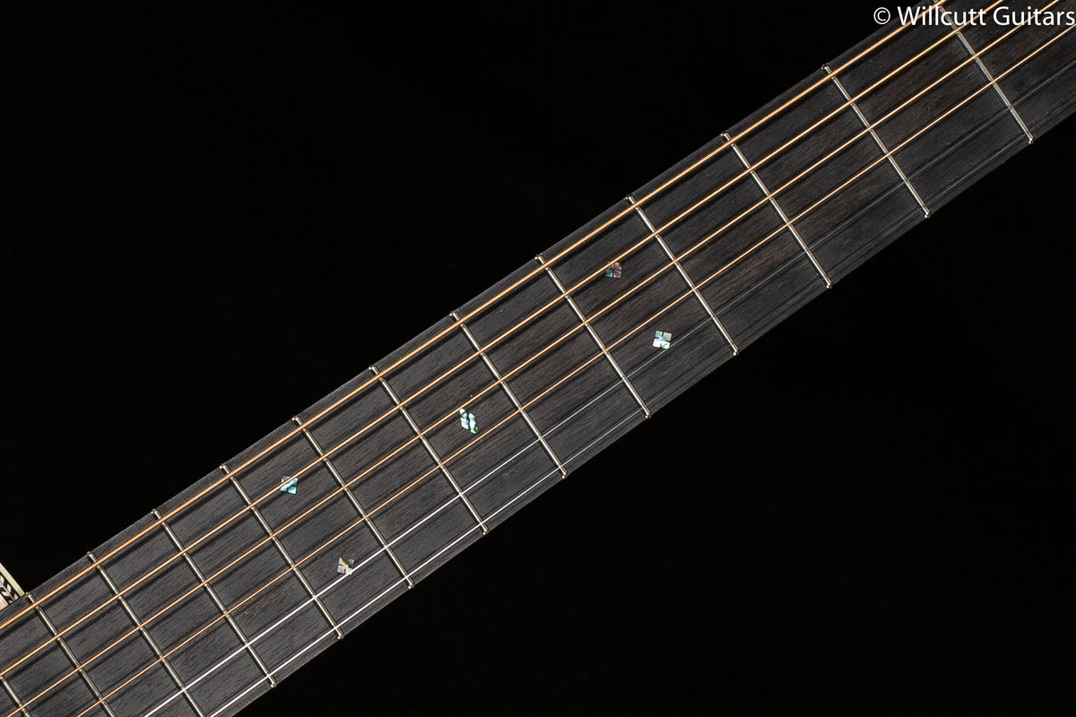 Collings 002H German Spruce Top (491)