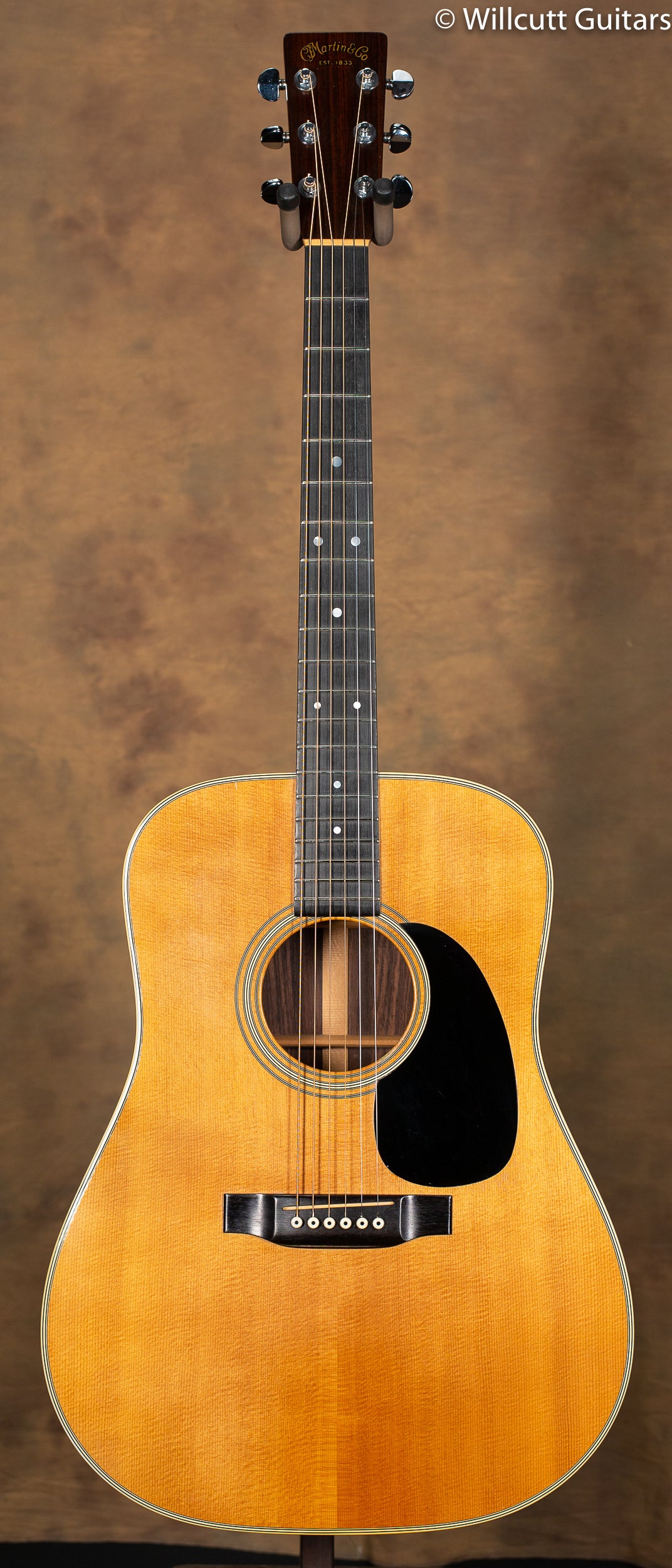 1975 Martin D-28 USED