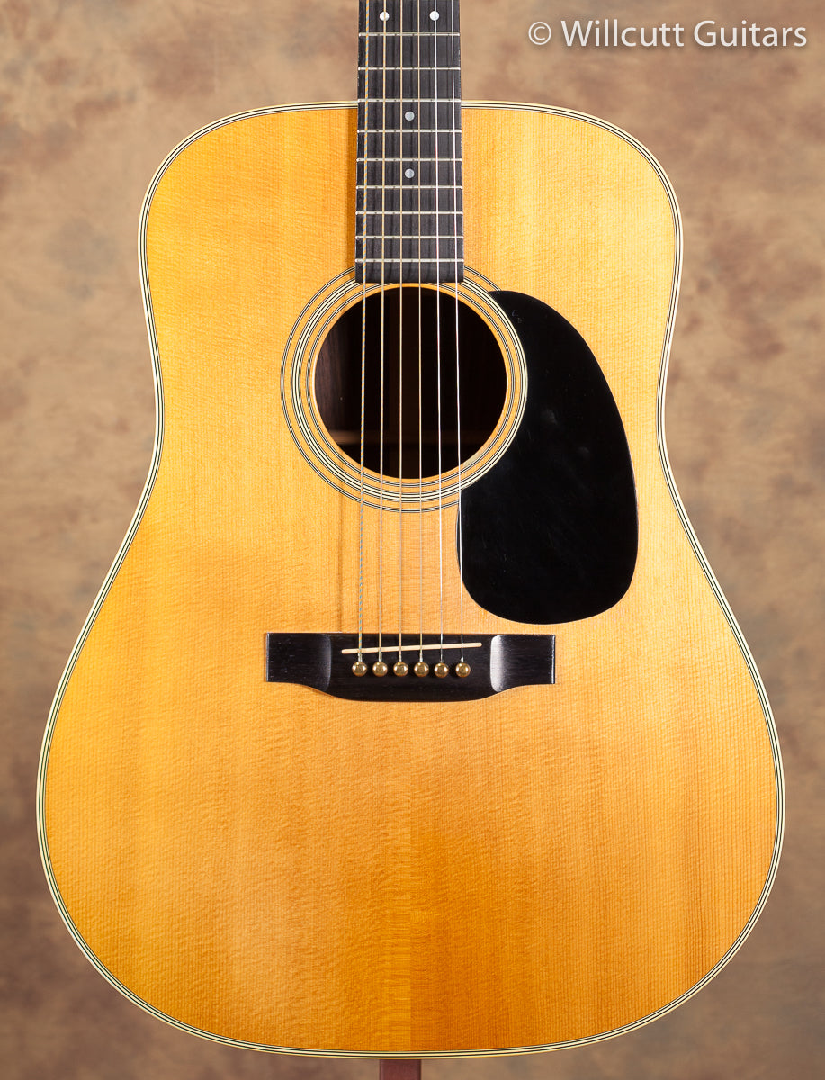 Martin 1975 D-28 USED (825)