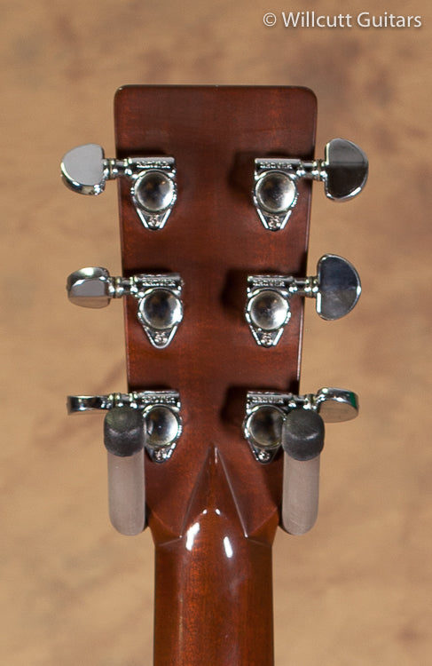 Martin 1975 D-28 USED (825)