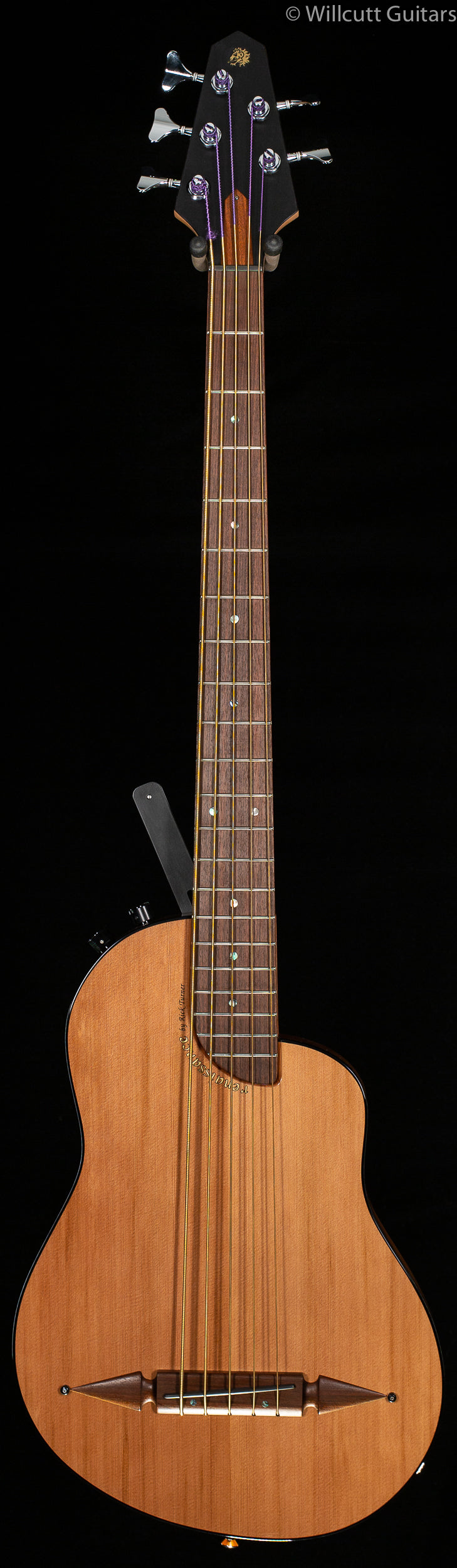 Renaissance bass outlet guitar