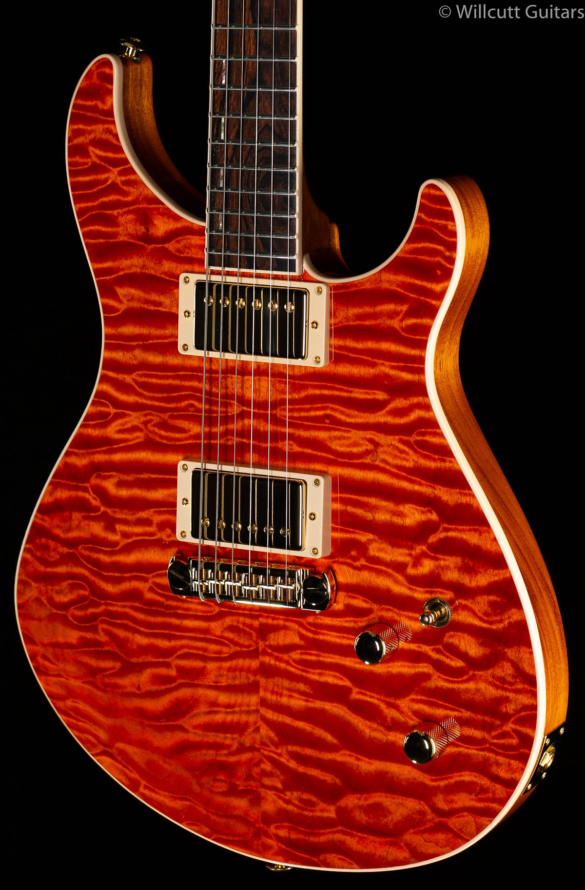 Giffin Model-T Deluxe, Orange Quilt, Gold Hardware (240)