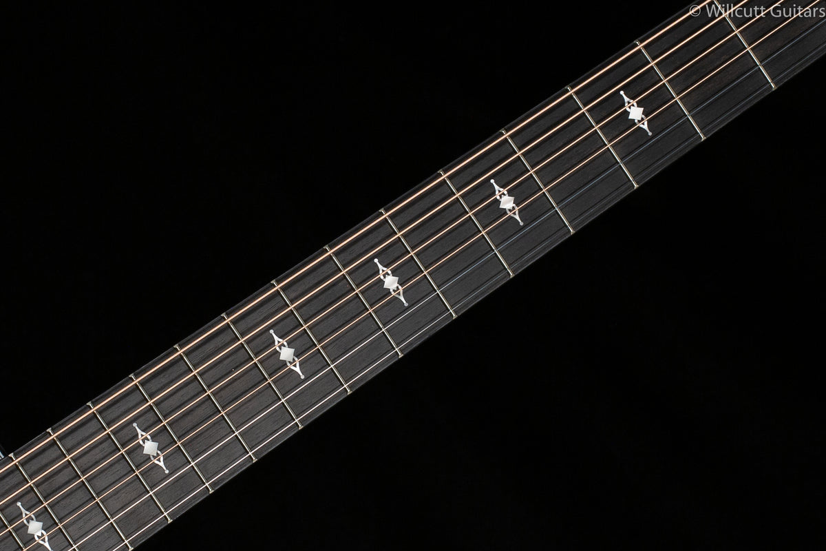 Taylor 326ce Grand Symphony Urban Ash Shaded Edge Burst