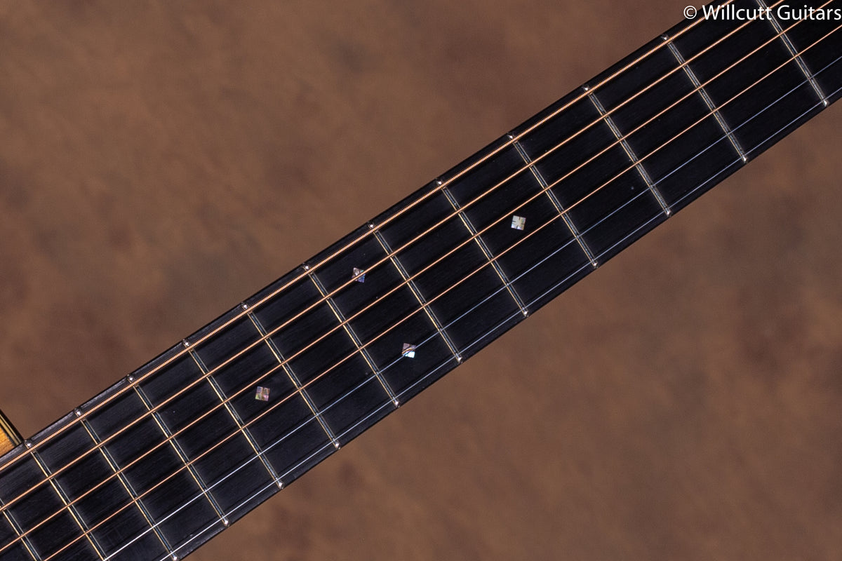 Martin 00-21GE Golden Era USED