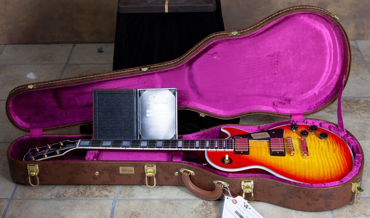 Gibson Custom Shop Les Paul Custom Flame Top Cherry Sunburst USED (511)
