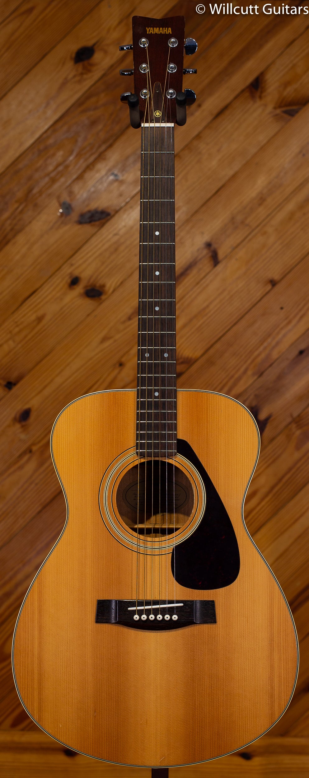 Yamaha USED FG-330 w/ chipboard case DEMO - Willcutt Guitars
