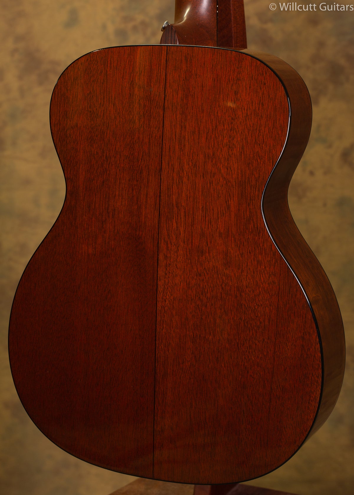 Martin 000-18 USED