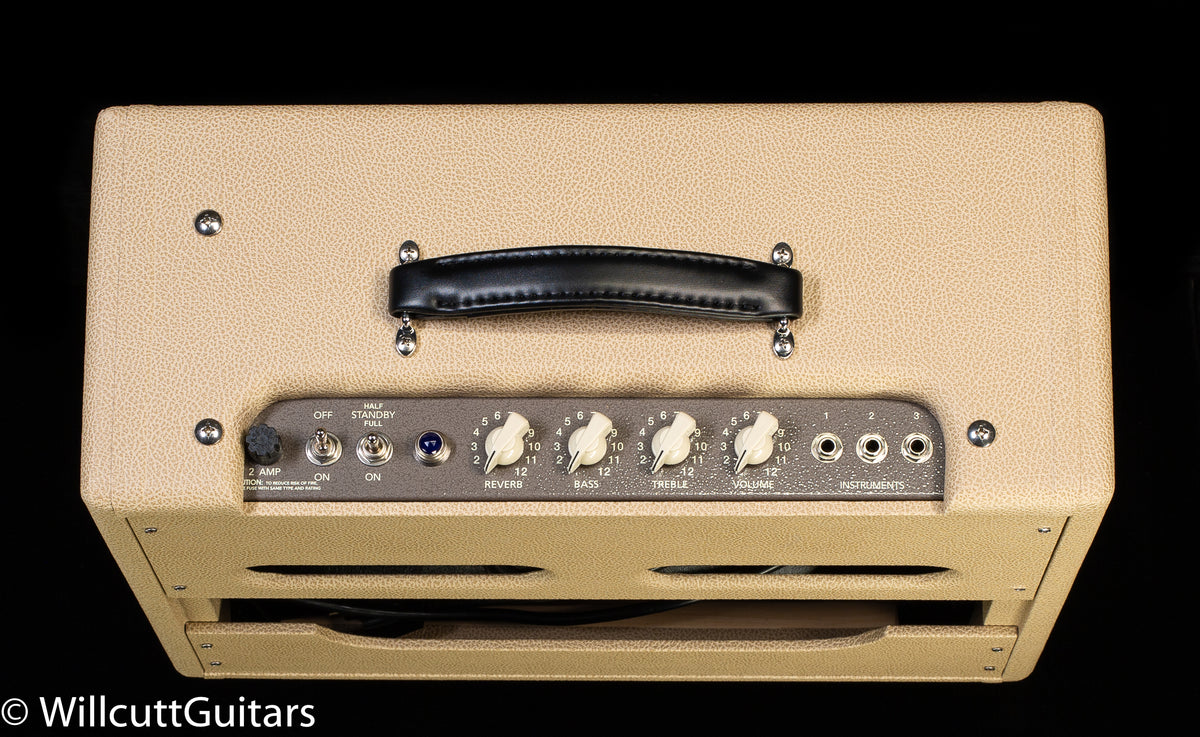 Victoria Vicky Verb Fawn 112 Combo