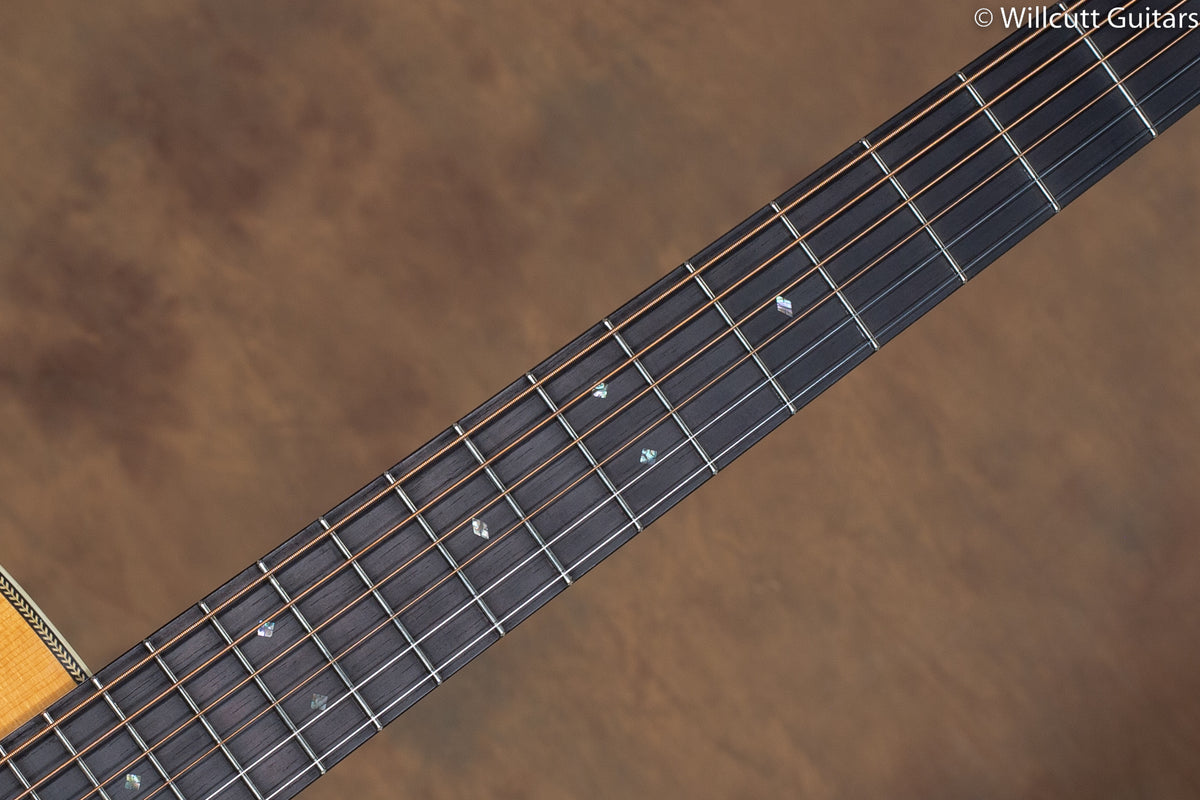 Martin Golden Era D-28 Brazilian Rosewood