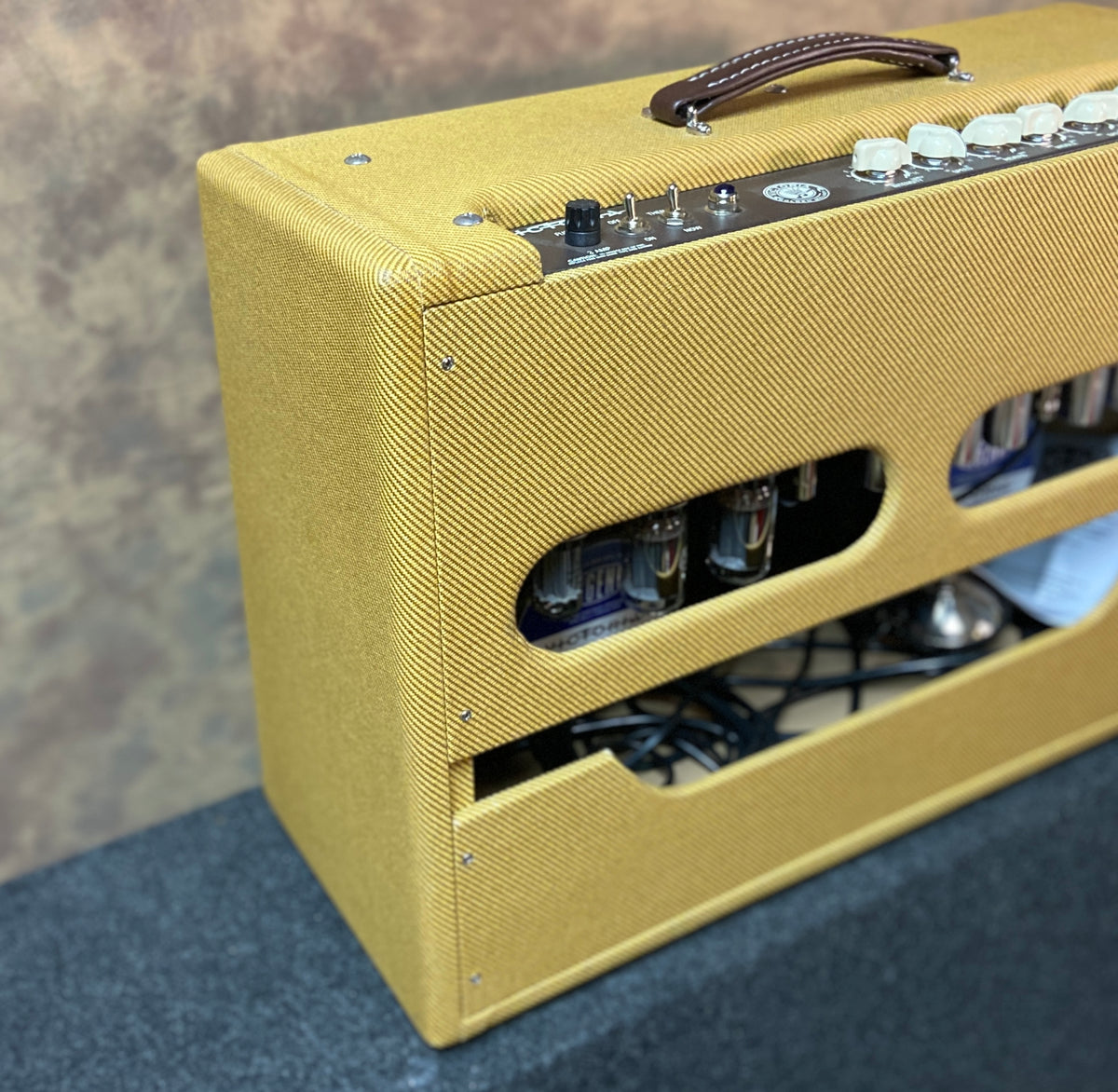 Victoria Golden Melody Tweed 2x12 Combo