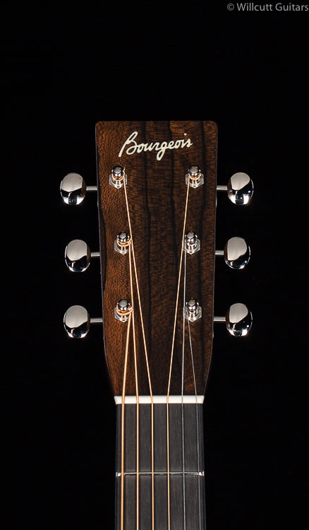 Bourgeois 00 Country Boy Adirondack Spruce Figured Mahogany (752)