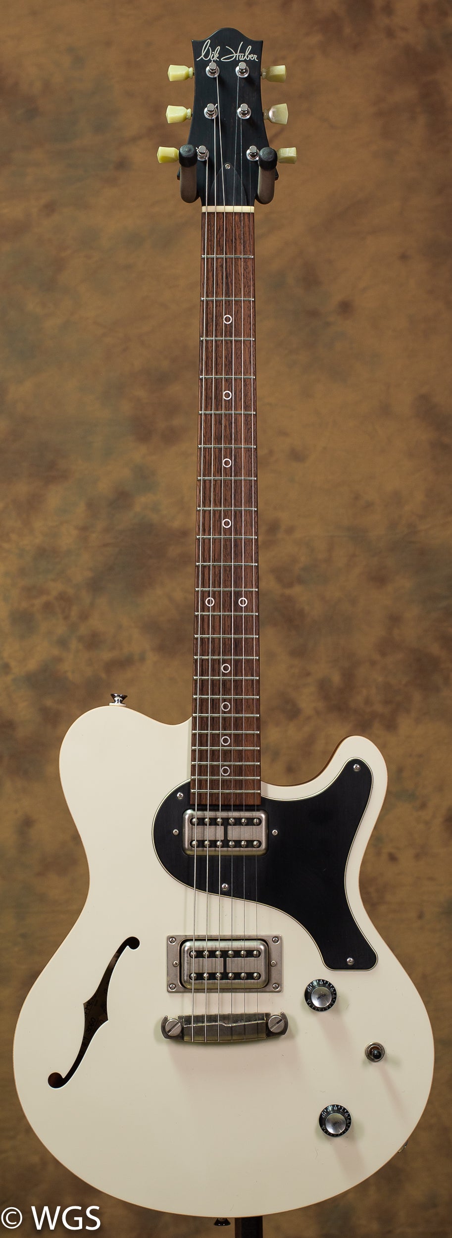 Nik Huber Surfmeister Onyx White USED