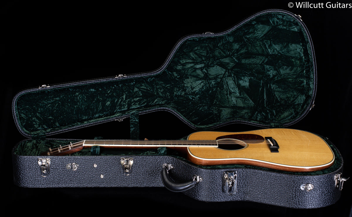 Bourgeois Aged Tone Series Large Soundhole D