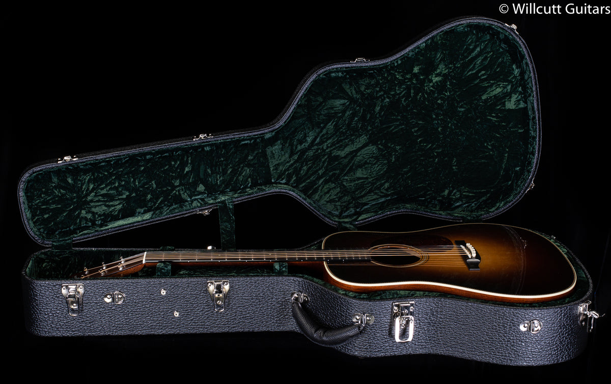 Bourgeois AT Series Panama Red D