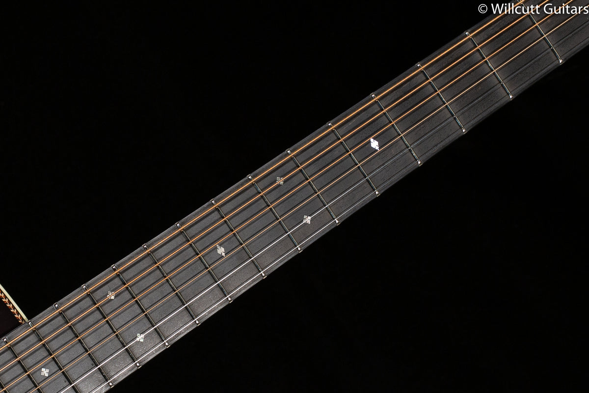 Bourgeois AT Series Panama Red D