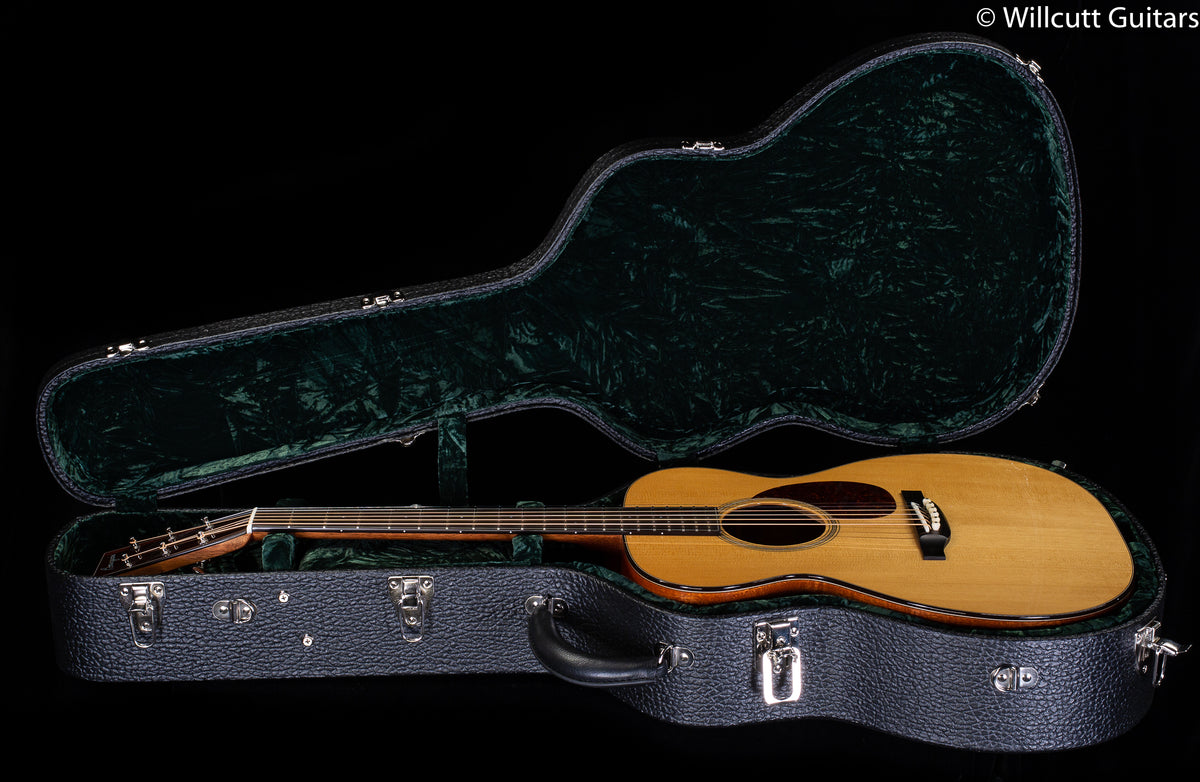 Bourgeois Aged Tone Series The Championship OM Sinker Mahogany