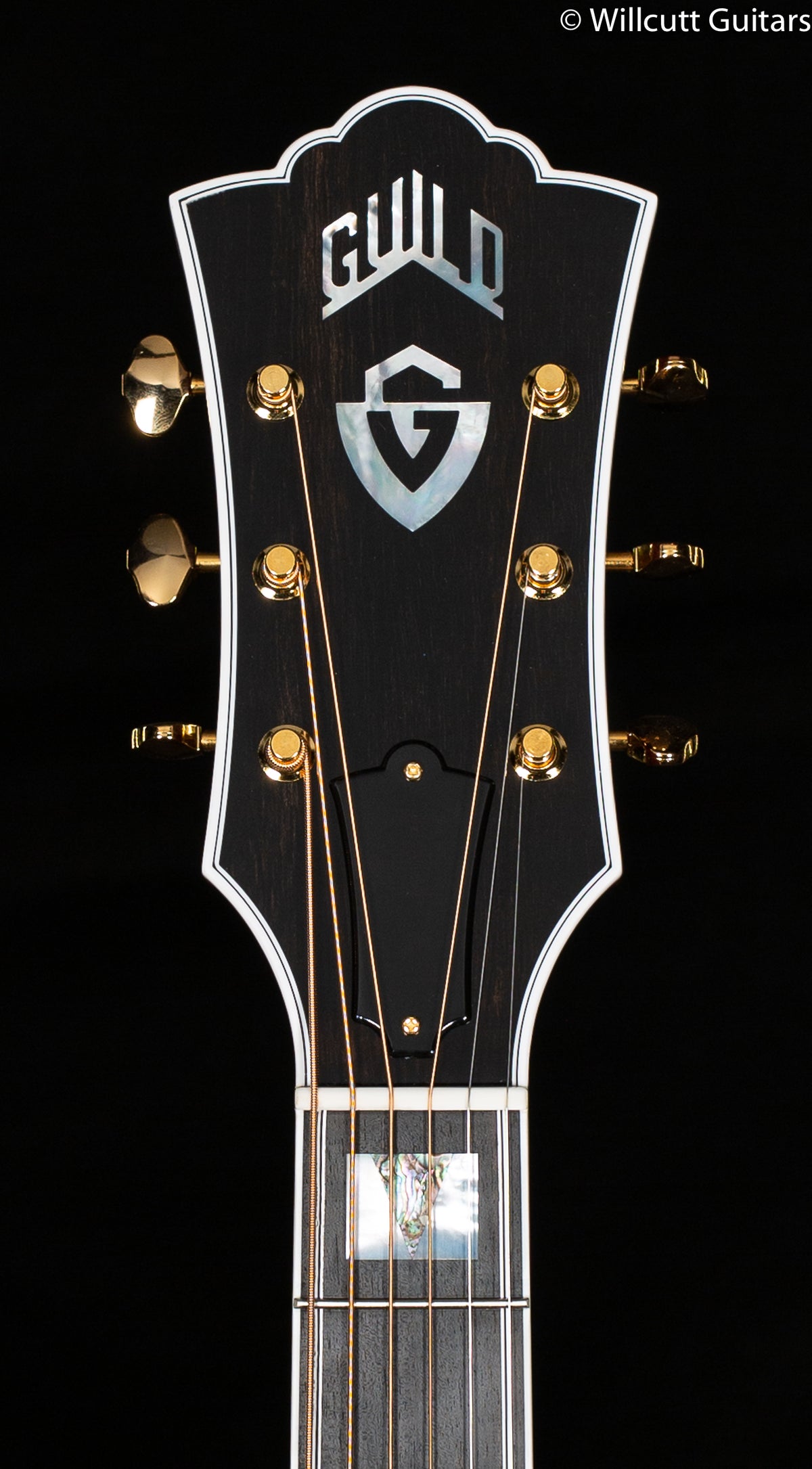 Guild F-55E Natural  w/case (835)