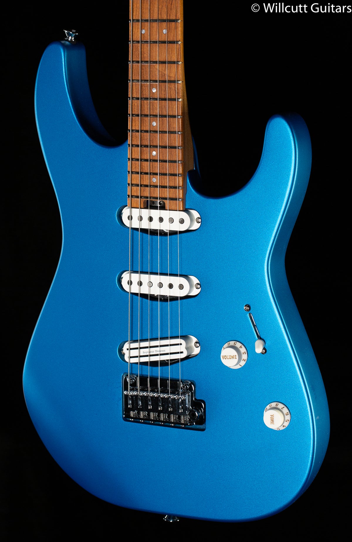 Charvel Pro-Mod DK22 SSS 2PT CM Caramelized Maple Fingerboard Electric Blue (659)