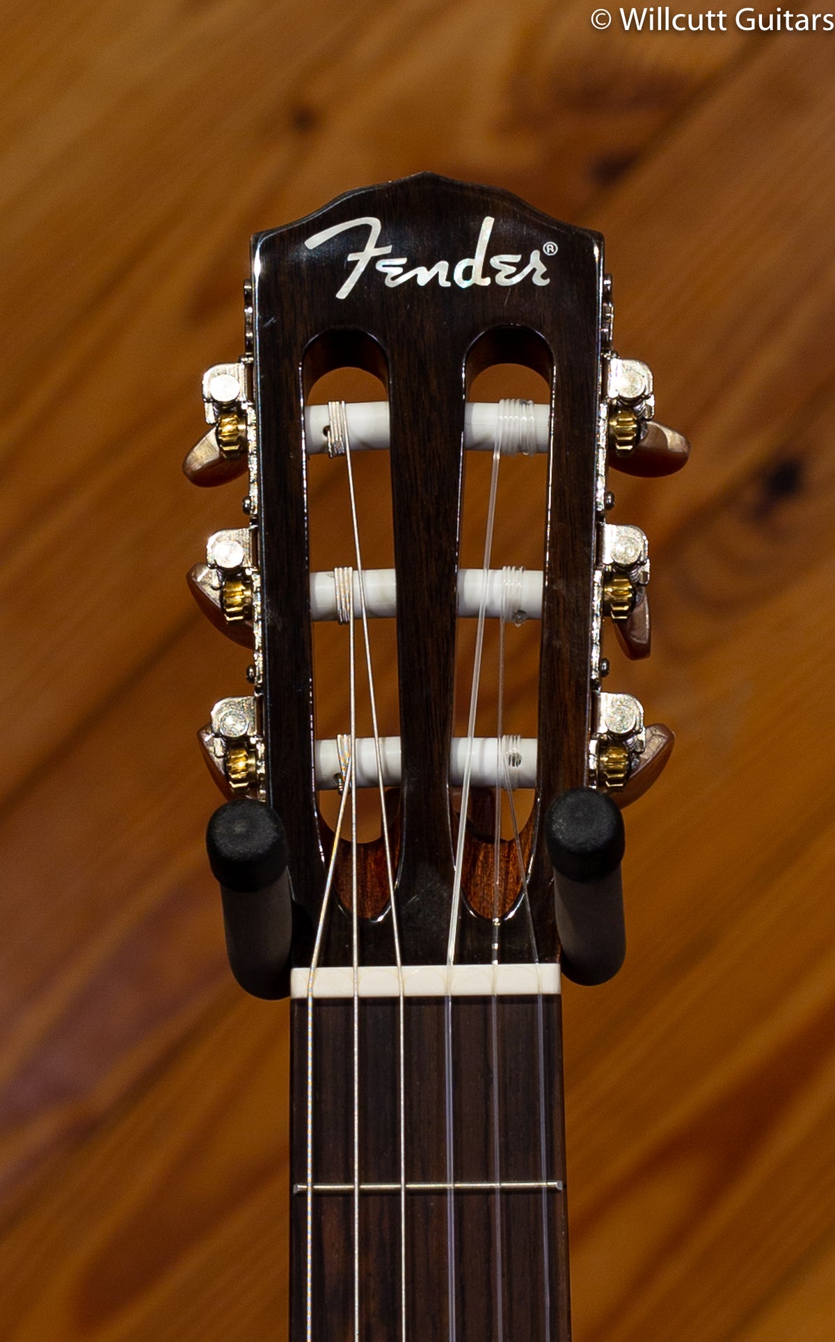 Fender CN-140S Classical DEMO