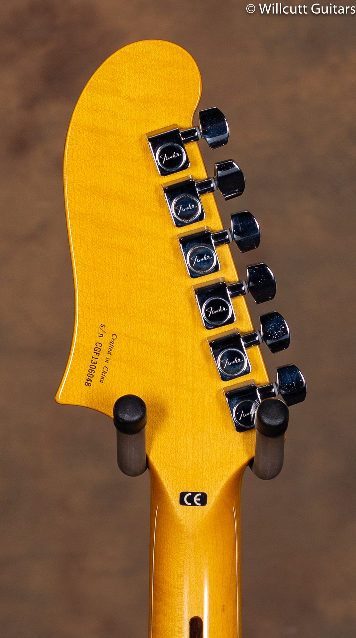 Fender Starcaster Maple Fingerboard Aged Cherry Burst USED