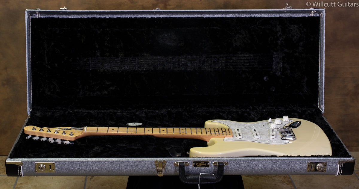 G&amp;L USED Phyllis S Style