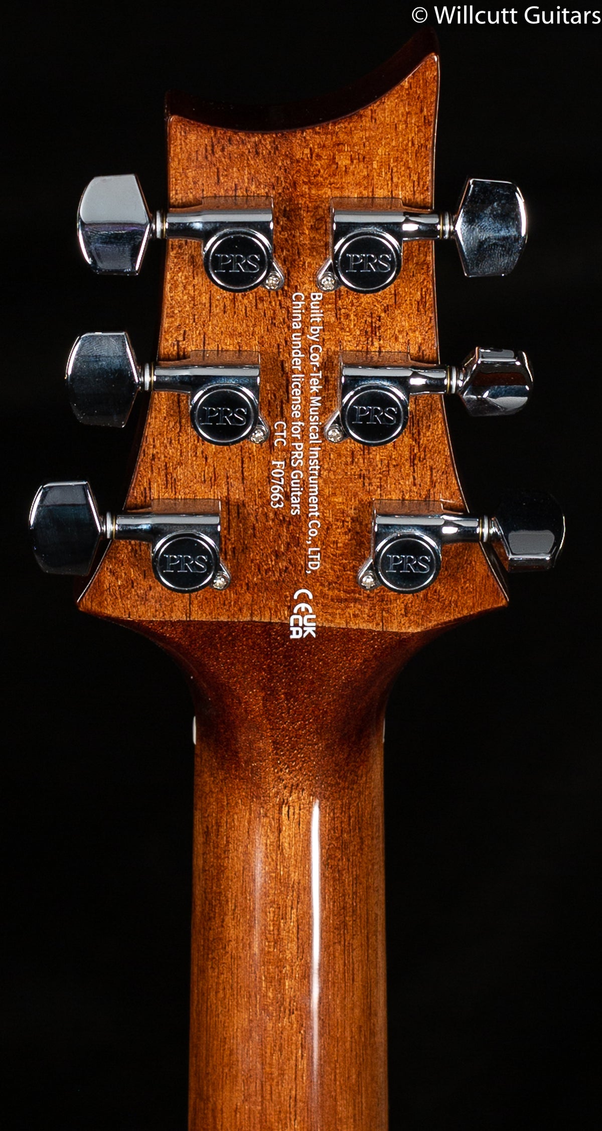 PRS SE AE50E  Sitka Spruce Top Black Gold (663)