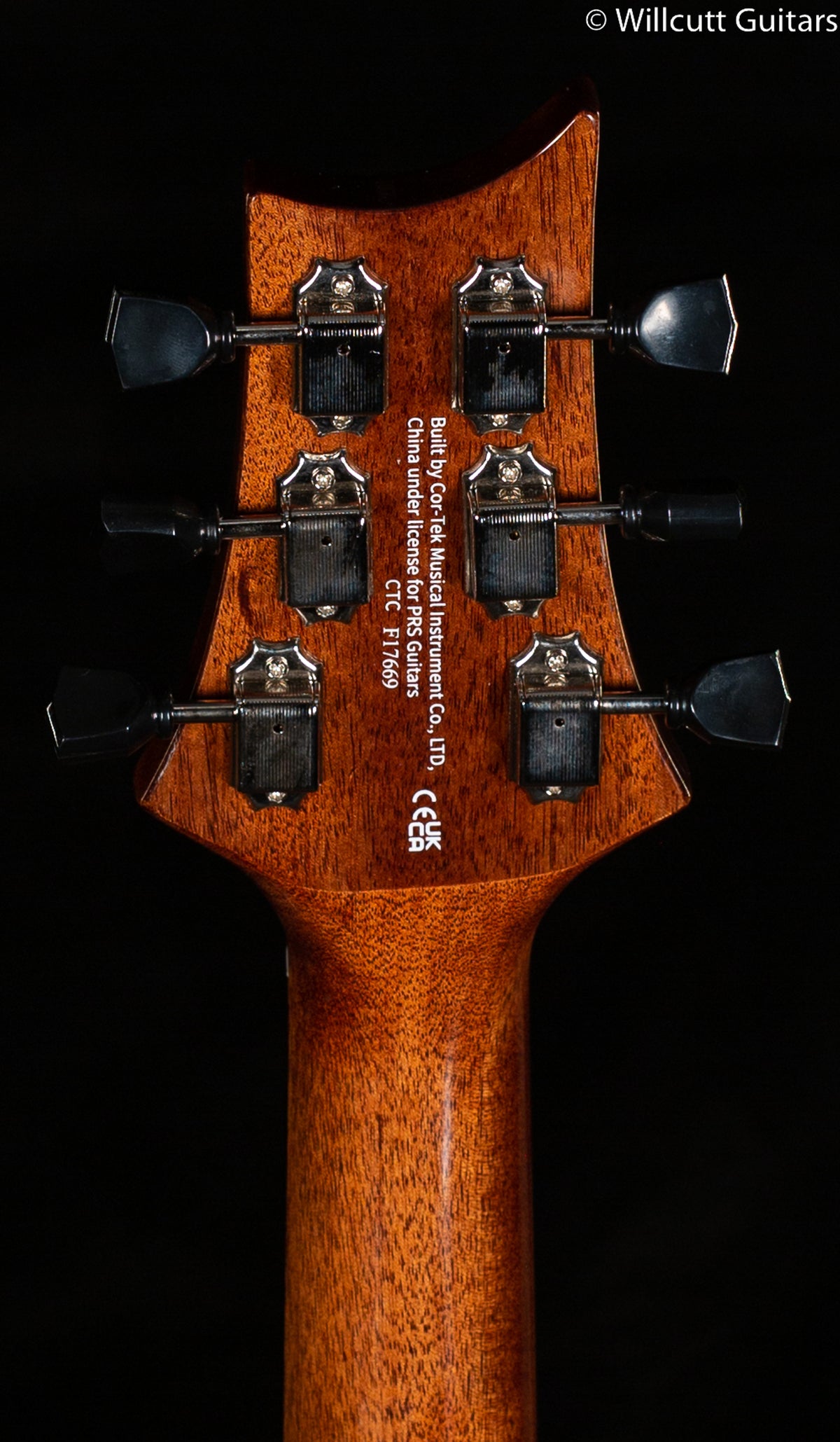 PRS SE P50e Black Gold Parlor Sitka Spruce Top (669)