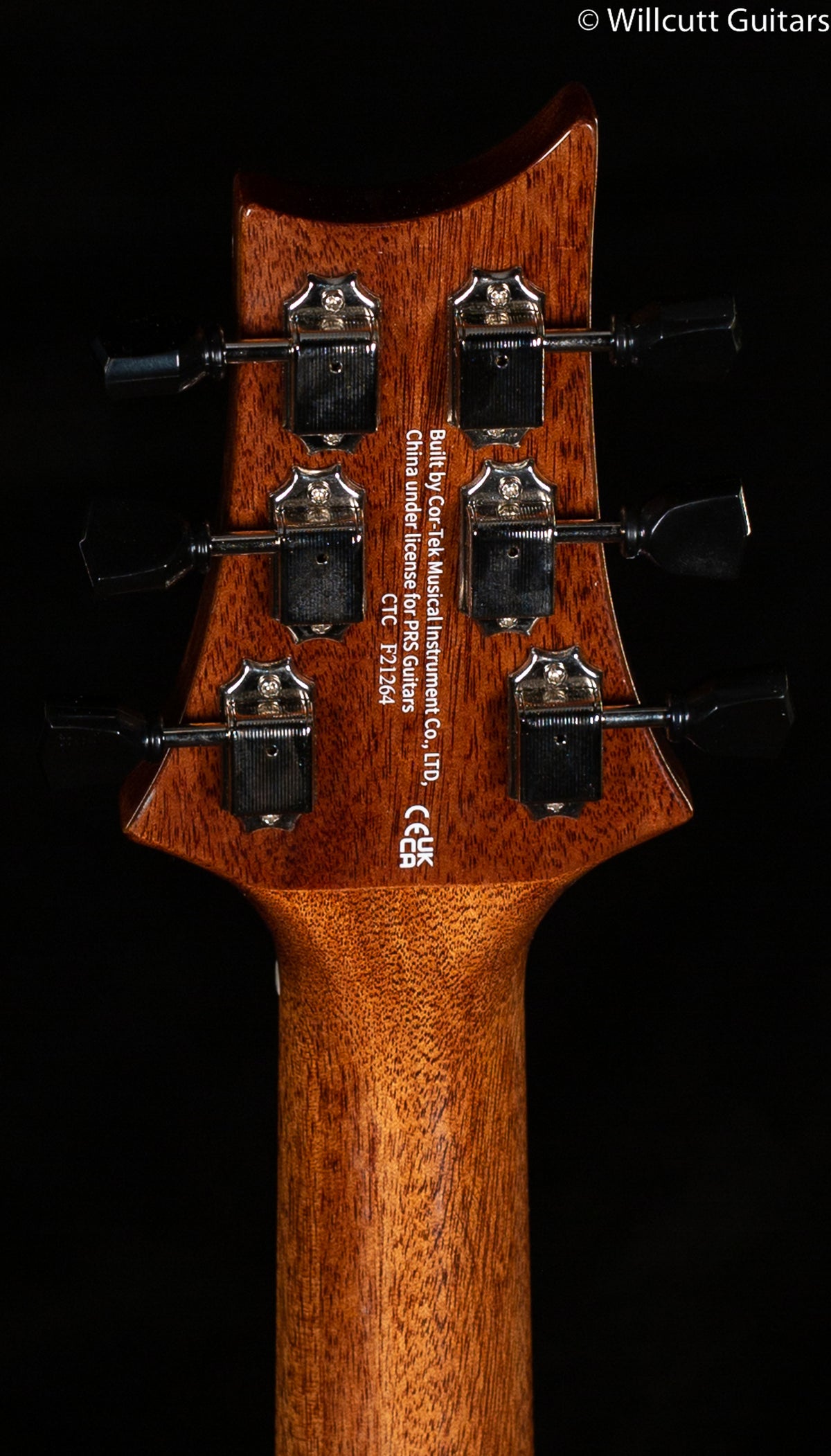 PRS SE P50e Black Gold Parlor Sitka Spruce Top (264)