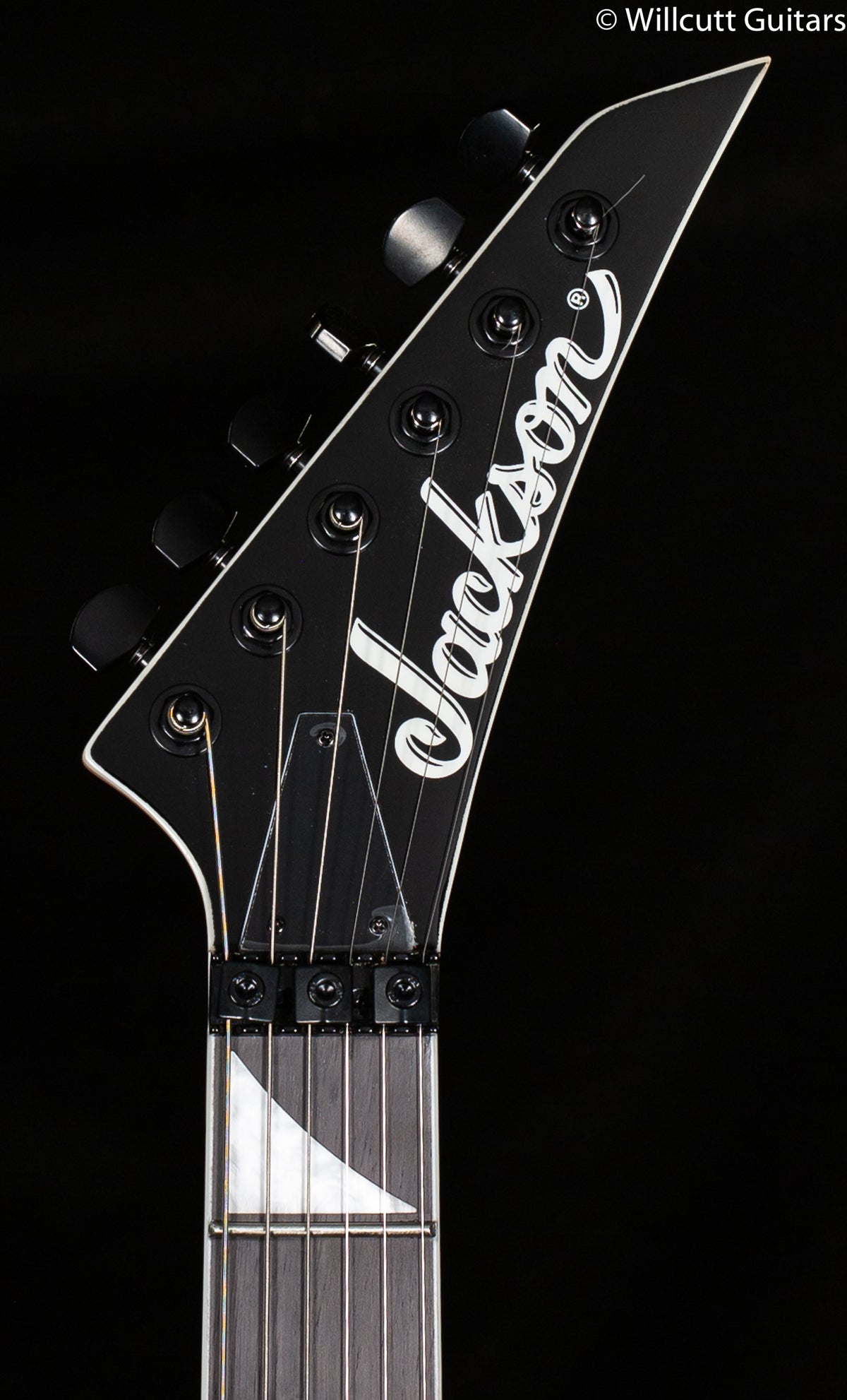 Jackson JS Series Dinky Arch Top JS32 DKA Amaranth Fingerboard Pavo Purple (926)