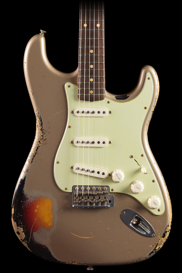 Fender Custom Shop 1960 Stratocaster® Relic Shoreline Gold over 3-Color Sunburst