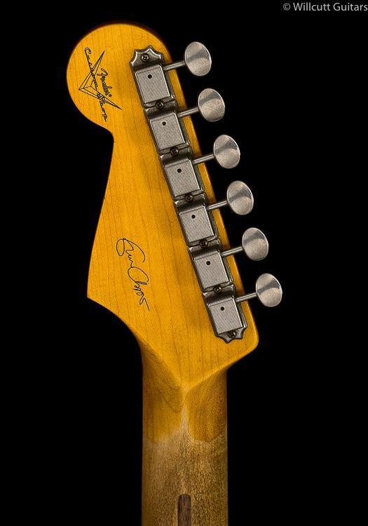 fender-custom-shop-eric-clapton-strat-journeyman-relic-mercedes-blue-778