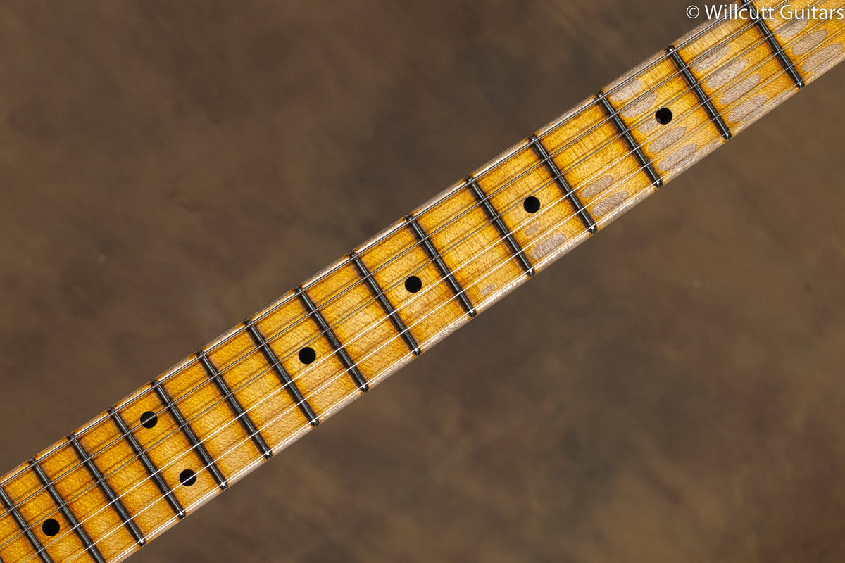 Fender Custom Shop 1956 Stratocaster Relic Faded Aged Tahitian Coral