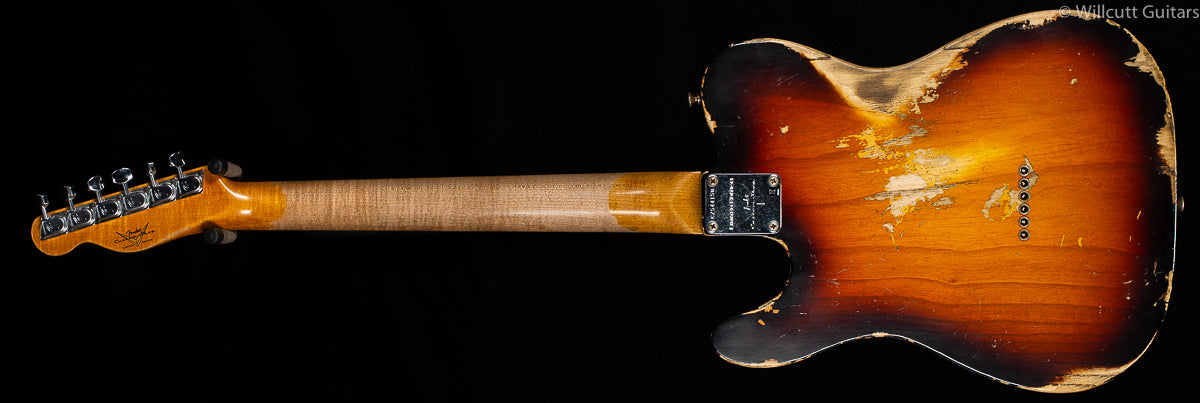 Fender Custom Shop Limited Edition 70&#39;s Custom Relic Faded Aged 3-Color Sunburst (150)