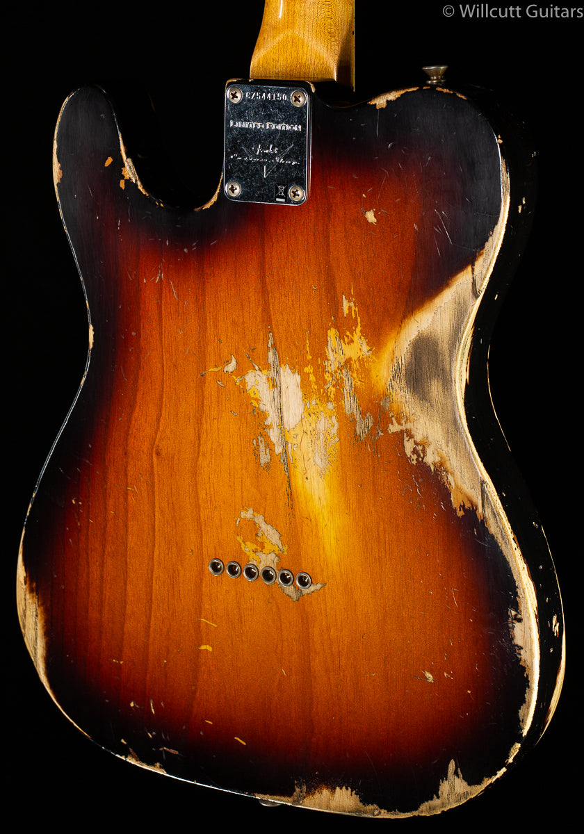 Fender Custom Shop Limited Edition 70&#39;s Custom Relic Faded Aged 3-Color Sunburst (150)