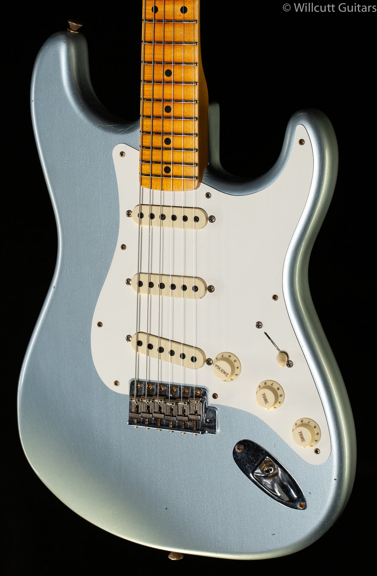 Fender Custom Shop '50s Dual Mag II Strat Journeyman Relic Faded Aged Ice Blue Metallic (360)