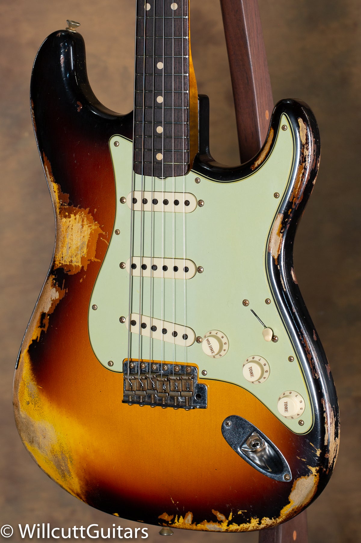 Fender Custom Shop 1960 Dual Mag II Stratocaster Super Heavy Relic Faded Aged 3 Color Sunburst