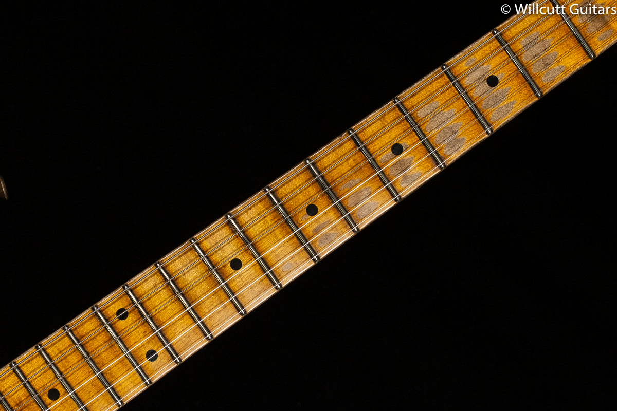 Fender Custom Shop Tomatillo Stratocaster III Relic Faded Aged Chocolate 2-Tone Sunburst