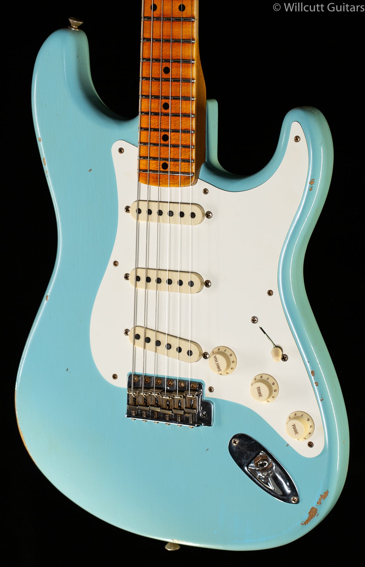 Fender Custom Shop 1957 Stratocaster Relic Maple Fingerboard Faded Aged Daphne Blue